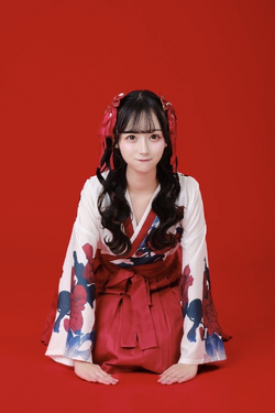二科会会員・齋藤三郎　人気の赤いドレスの少女 齋藤 樹愛羅 on X: 