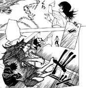 Kirara faisant s'attirer Megumi et Totalité.