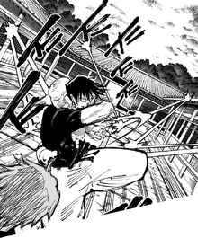 Toji rushes to strike Satoru