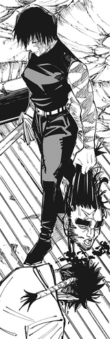 Maki walks past Ranta's body as she holds Jinichi's head