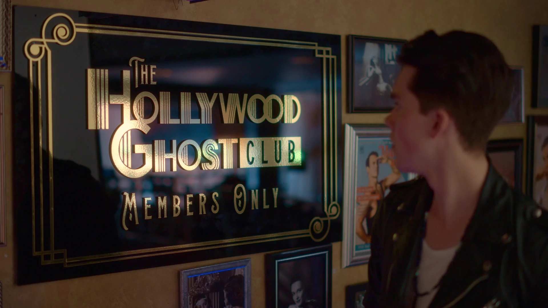 Hollywood Ghost Club Julie And The Phantoms Wiki Fandom