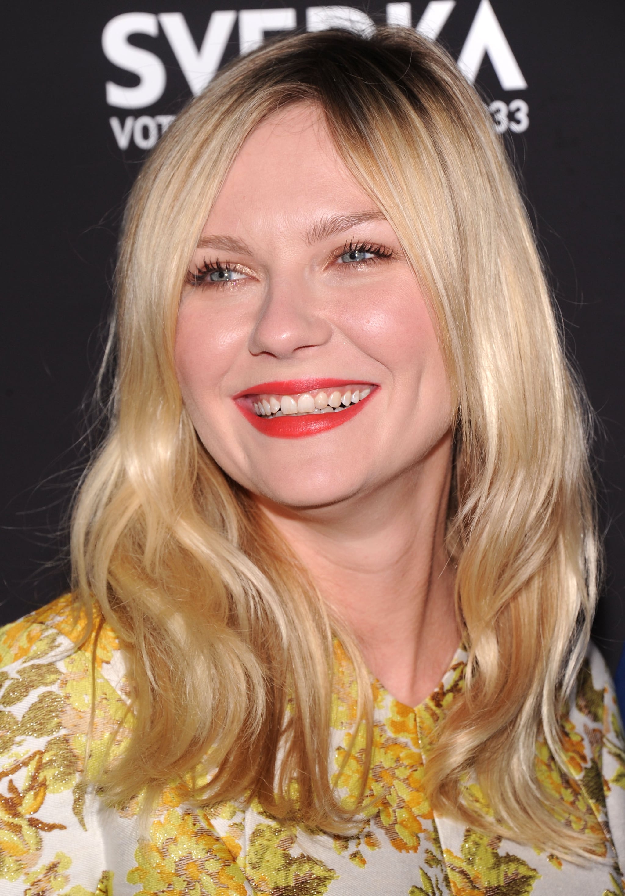 portrait of young kirsten dunst