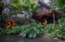 Jungle-cruise-native-tribal-dancers-1-2