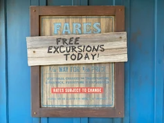 Jungle-cruise-kiosk-12-1276004-1200x900