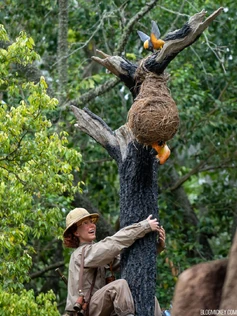 Trapped-safari-jungle-cruise-siobhan-murphy-bird-watcher-1-1050x1400