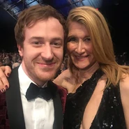 Laura-Dern-Joe-Mazzello-Jurassic-Park-Reunion-2019.jpg (43 КБ) Джозеф Маццелло и Лора Дерн