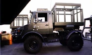 Lost world unimog.jpg (109 KB) U 1300 Unimog behind the scenes.