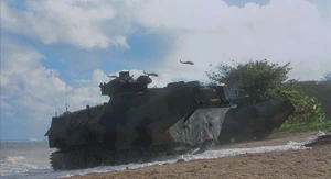 US Marine AAVP7A1s arrive on Isla Sorna.