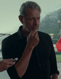 Vlcsnap-2025-08-27-00h35m54s720