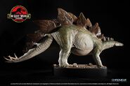 Stegosaurus-statue-07.1498540573