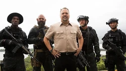  и , выступившие в 2012 году с инициативой устроить переворот в компании и использовать исследовательский отдел для создания оптимизированных боевых животных.