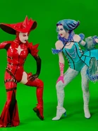 Behind the scenes 12