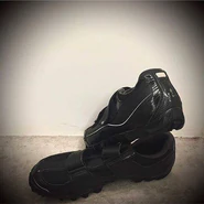 Teaser for Side To Side[12]