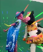 6757.jpg (401 KB) Behind the scenes 4