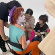 SevenBTS3.jpg (49 KB) Behind the scenes 3