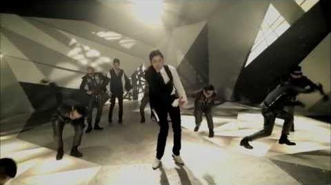 TVXQ!(東方神起) 왜 (Keep Your Head Down) MusicVideo