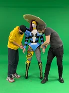 Behind the scenes (C1)