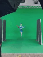 Behind the scenes (C1)