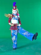 Hollabackgirl bts.png (504 KB) Behind the scenes 6