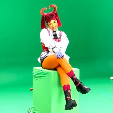 Paint The Town Red (background dancers)