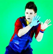 SoGood bts1.jpg (30 KB) Behind the scenes 1