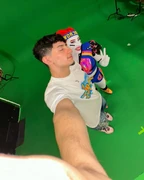 Exes bts 4.jpg (161 KB) Behind the scenes 4