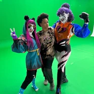 Behind the scenes 11 (Mihaly and Brezziana)