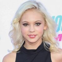 Jordyn-jones-1