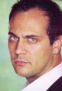 Todd Stashwick - IMDb