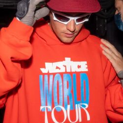 Justin bieber orange hoodie top