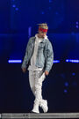 Justin Bieber dancing Purpose Tour