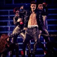 Justin performing ALAYLM on Believe Tour