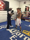 Bieber fighting with Floyd Mayweather 2014