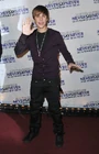 Justin at NSN premiere Paris 2011 (10).jpg (73 KB)