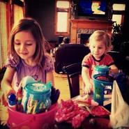Jazzy and Jaxon Bieber.jpg (91 KB) justinbieber "Miss u guys" via Instagram