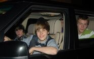 Justin Bieber in Range Rover