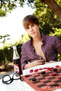 Bieber checkers Vanity Fair