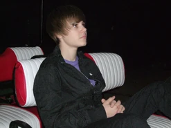 probably December 2009, similar clothing on 17 December