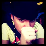 Justin riding out to Big Sean's album.jpg (48 KB) justinbieber "Riding out to Big Sean's album" via Instagram