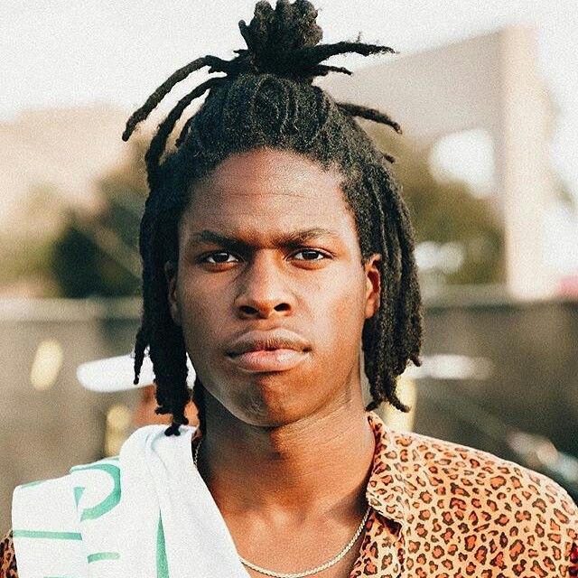 Daniel Caesar 