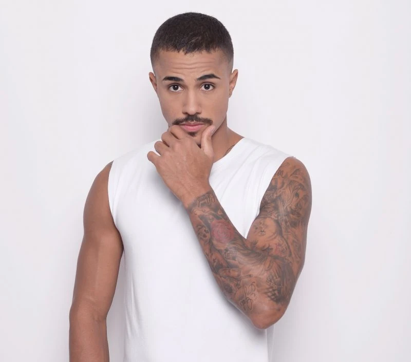 MC Livinho | Justin Bieber Wiki | Fandom