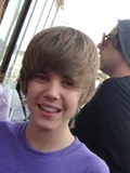 Justin in London 2009.jpg (32 KB)