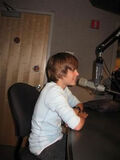 Justin Bieber Kiss 95 7 (5)