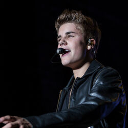 Justin jb11 online