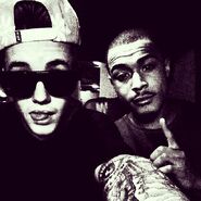 Justin Bieber and Khalil selfie