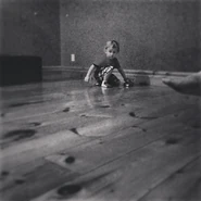 Jaxon Bieber playing.jpg (47 KB) justinbieber "Love u jax" via Instagram