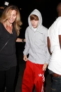 Justin in LA 2010.jpg (76 KB)