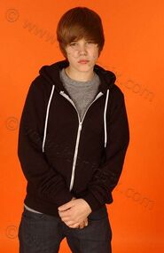 Justin Bieber doing photoshoot by Anthony Cutajar 2009 (15)