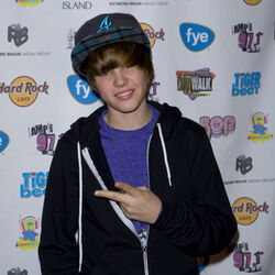 Justin bieber new era online