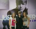 Justin Bieber Navy Exchange M&G Camera B (54)